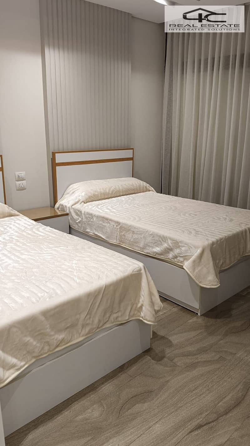 4 WhatsApp Image 2025-10-29 at 2.37. 03 PM (2). jpeg