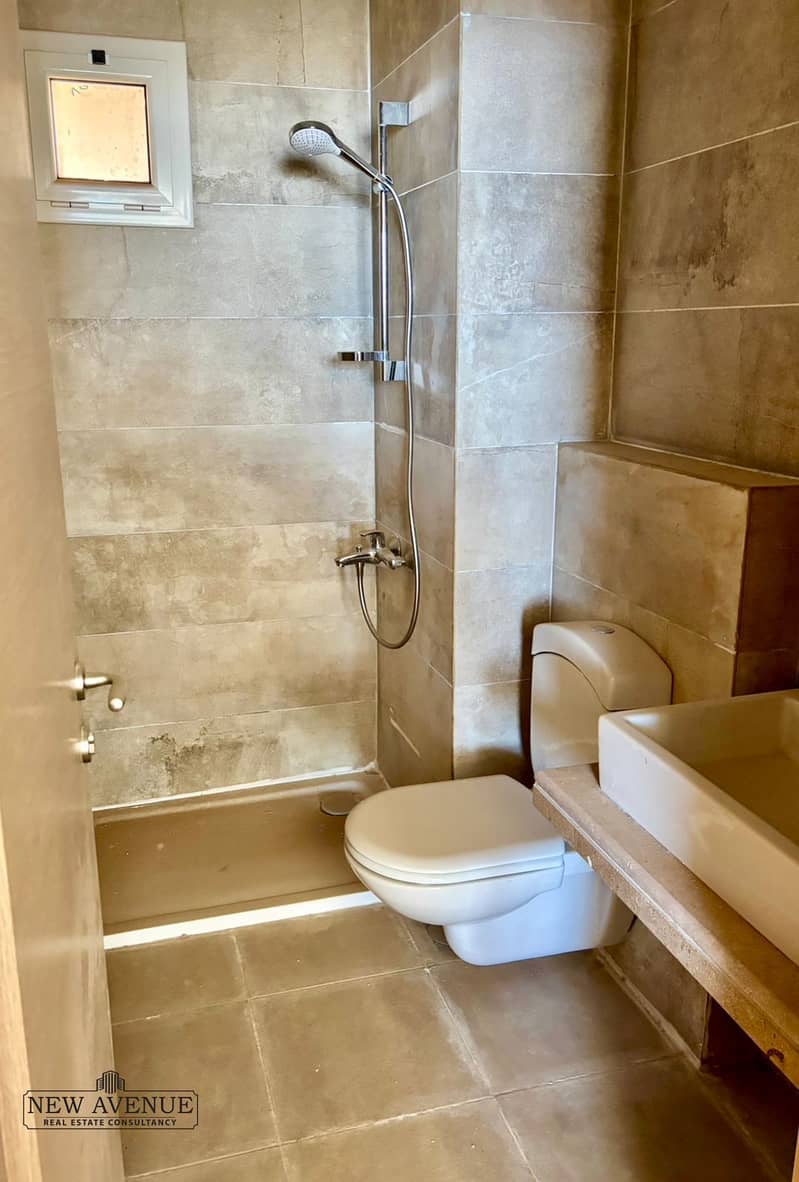 10 WhatsApp Image 2025-10-29 at 10.17. 47 PM. jpeg