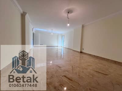 3 Bedroom Flat for Sale in Smoha, Alexandria - IMG_2421. jpeg