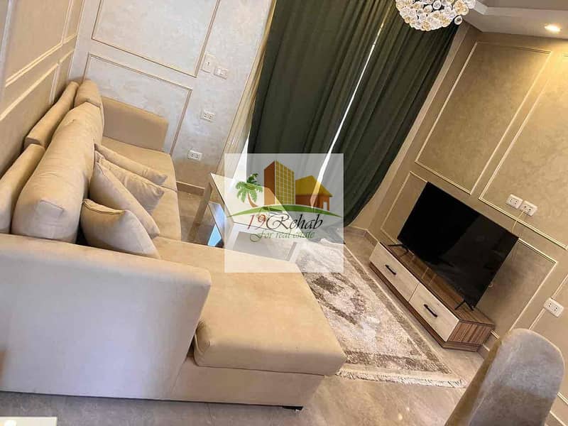 3 04b86a4f-d1a2-4d92-a387-2f912d8632bf. jpg