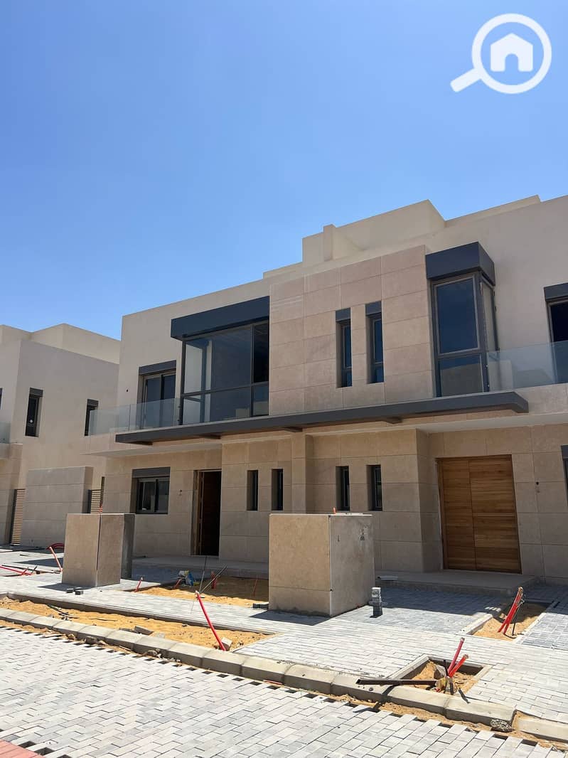 5 9a541573-f750-4d92-a31d-0eae9155b4fa. jpg