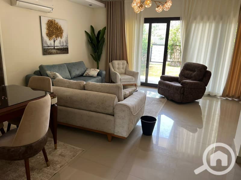 2 cd7aade8-91ae-431d-90db-8014f5aa46bf. jpeg