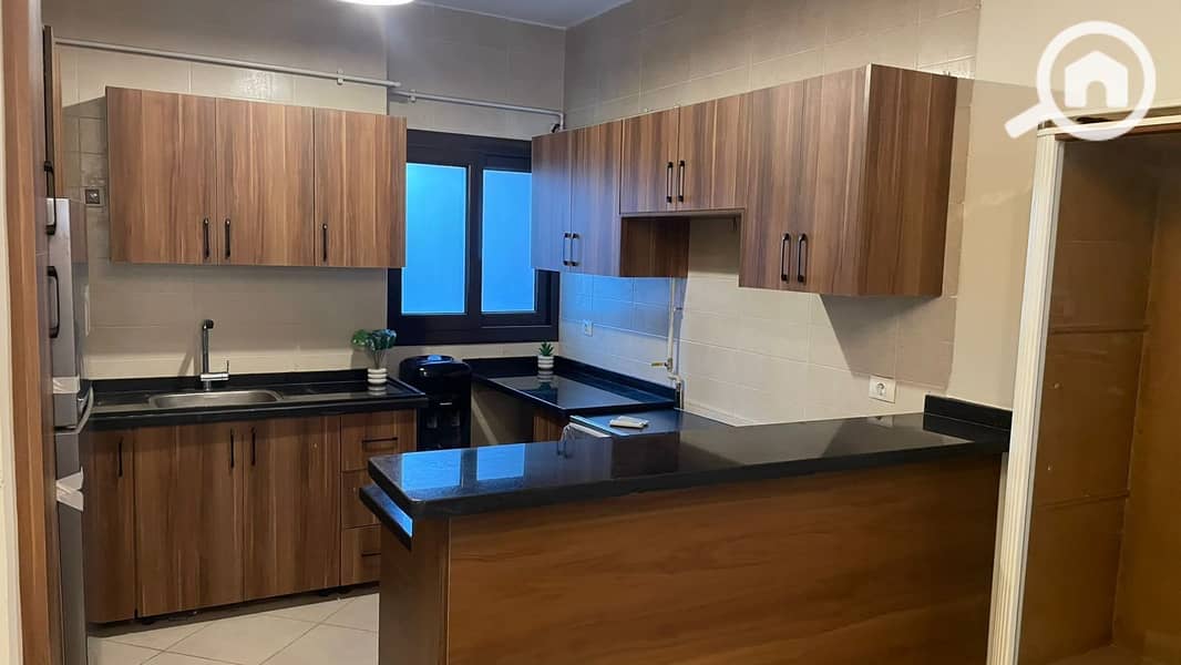 9 3feb754c-ed99-4676-a28a-4ec68fc237c8. jpeg