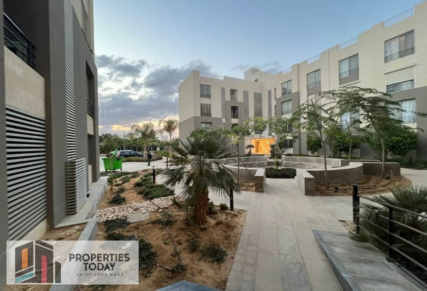 4 7a8e7c47-2694-46fd-b095-79892fddd477. jpg