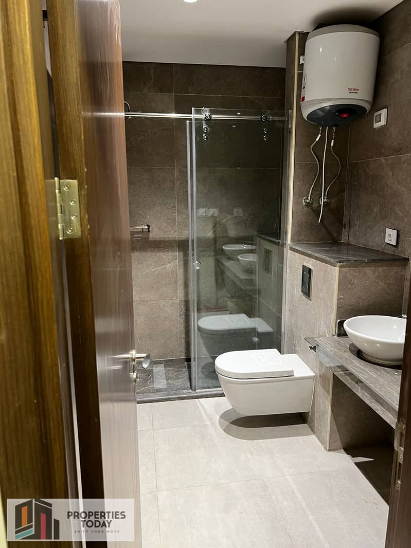 14 WhatsApp Image 2025-10-05 at 4.04. 38 PM (1). jpeg