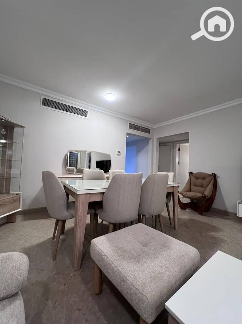 12 c9bdf788-4e72-410c-9bd5-69a6b637970a. jpeg