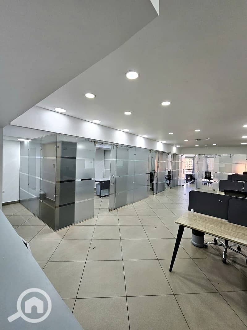 5 WhatsApp Image 2025-10-29 at 6.47. 49 PM (1). jpeg