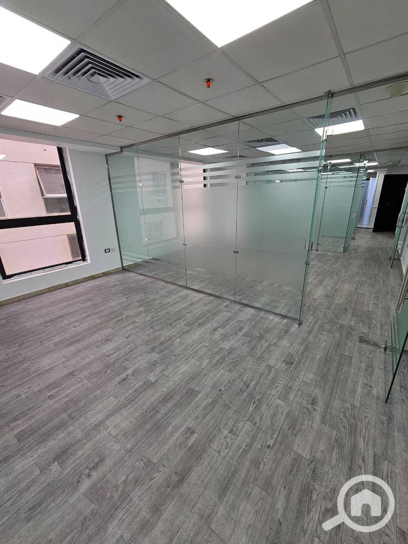 8 WhatsApp Image 2025-11-02 at 9.33. 04 PM (1). jpeg