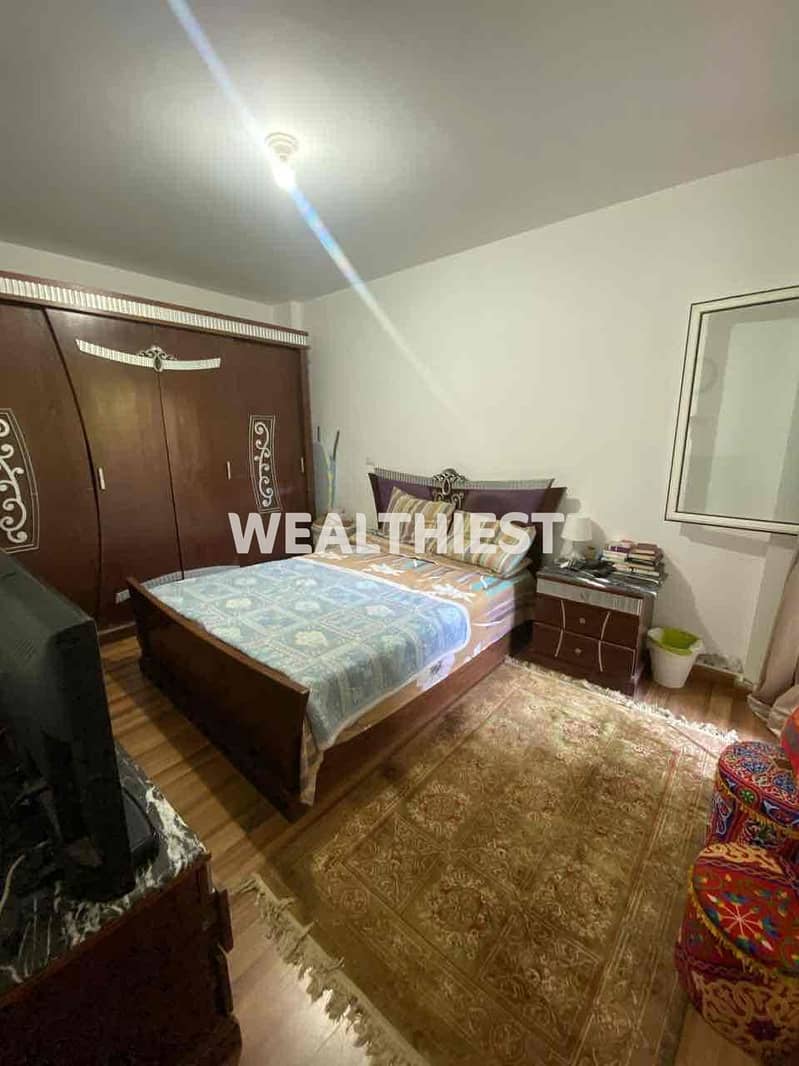 8 d1717ae9-cac1-4a76-a575-547d70e5aad7. jpg