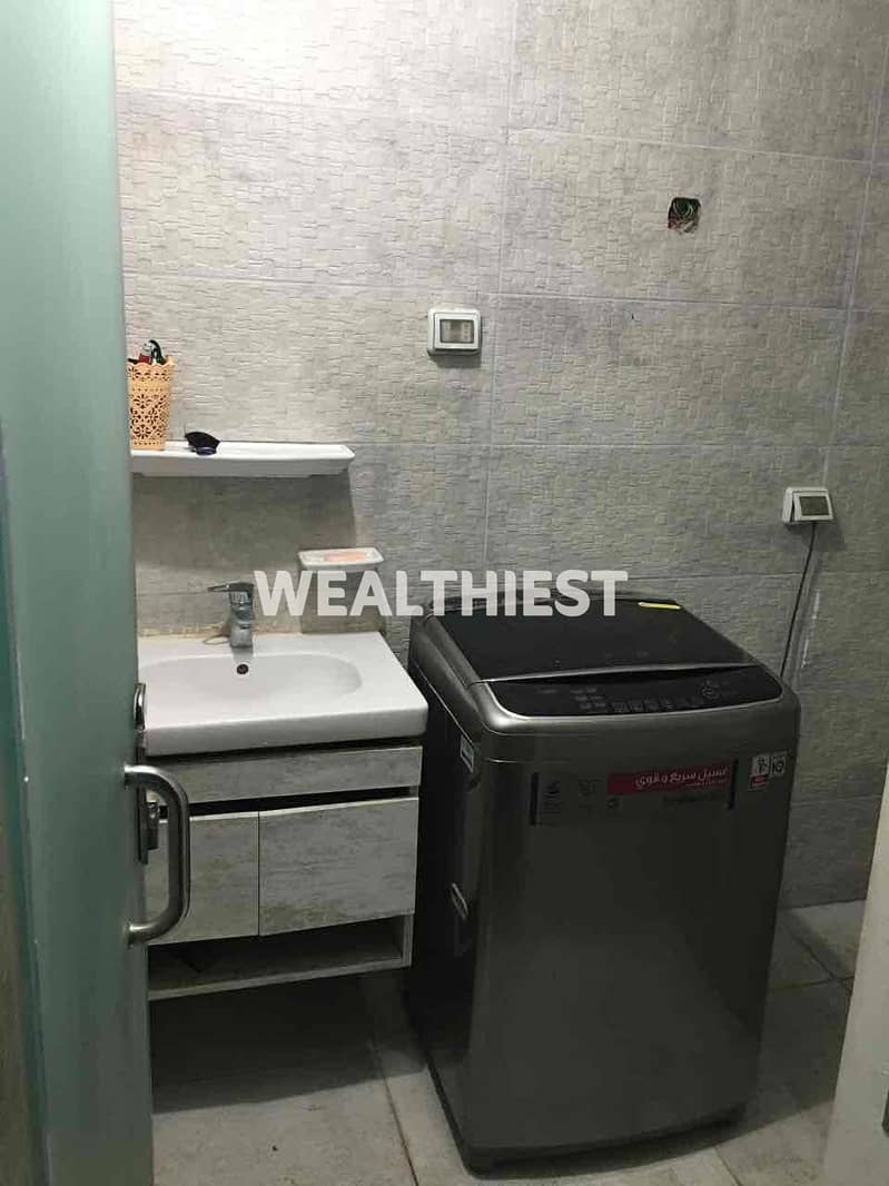 10 e9b21867-9414-4a39-ac99-f01d770d15b1. jpg