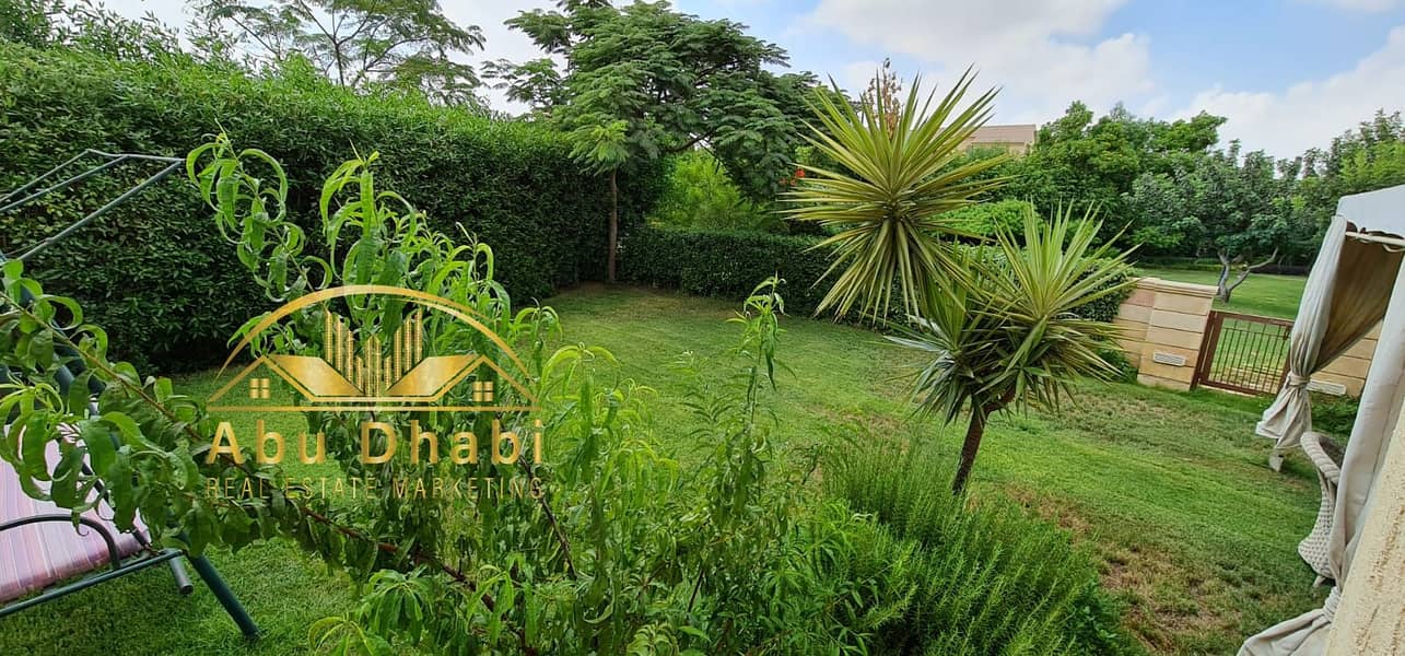 10 484898184_2201852103604066_13663273335014647_n. jpg