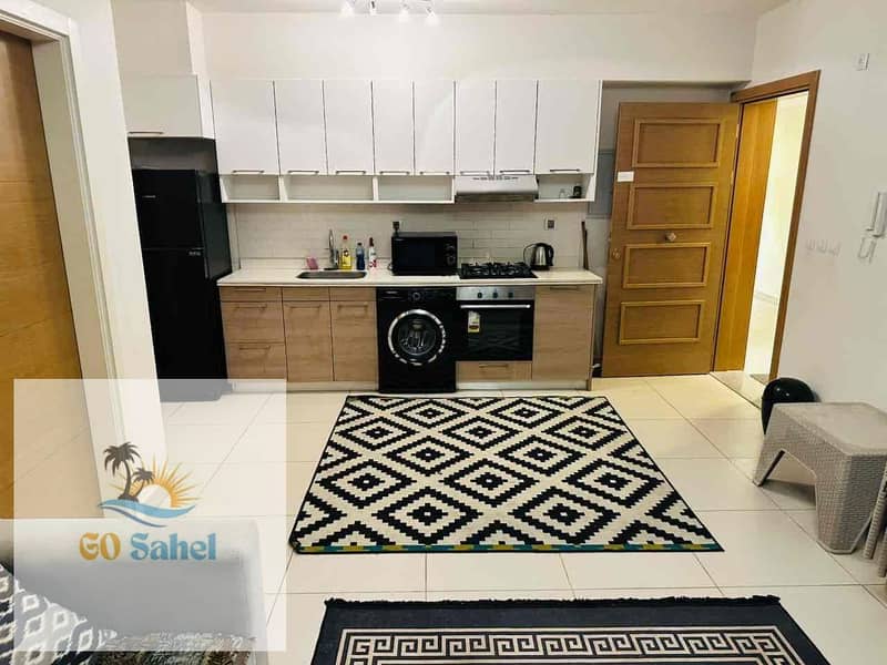 6 c4d0b0d9-331d-4e6f-8a2b-f2313ecdaf62. jpg