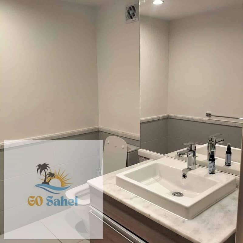 9 f85ec682-01a5-4fed-9598-b798fcb1b4d9. jpg