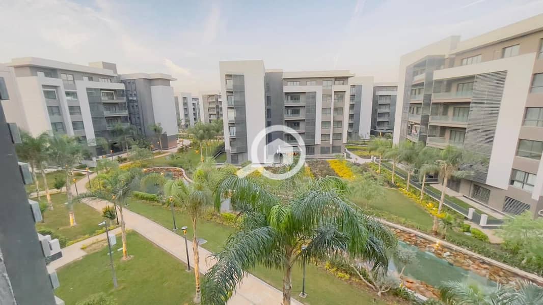 8 WhatsApp Image 2025-10-29 at 22.20. 46 (3). jpeg