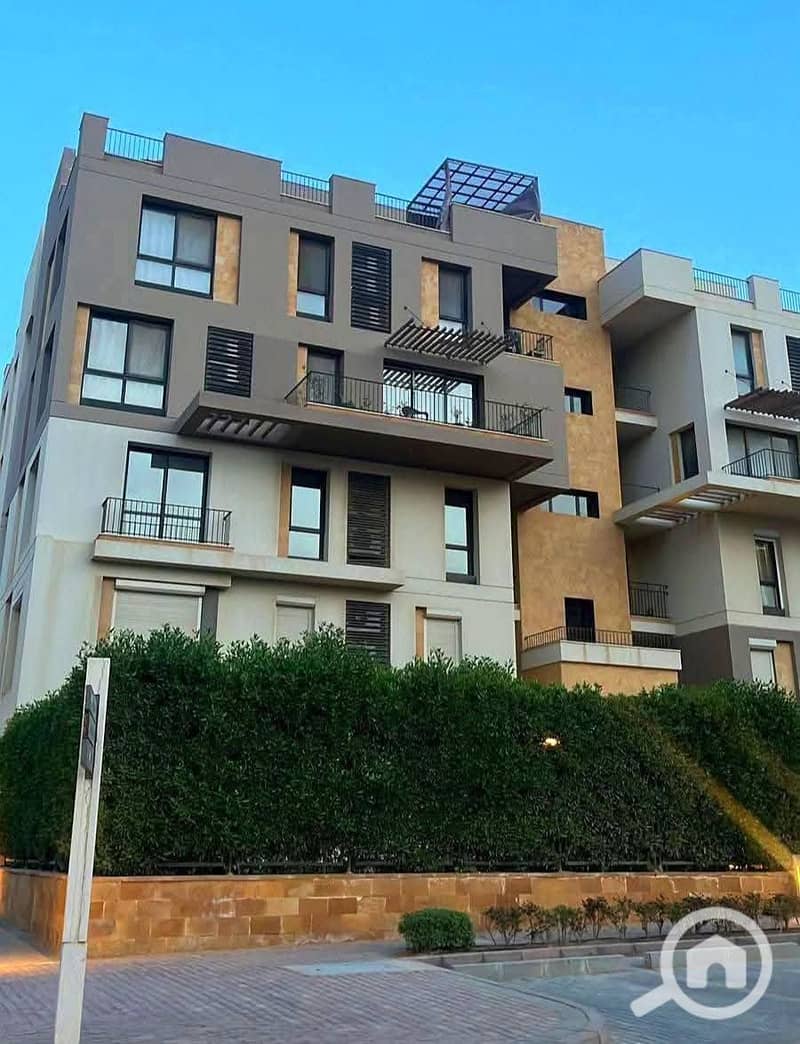 9 559210576_1940995540146281_1596843490293988875_n. jpg