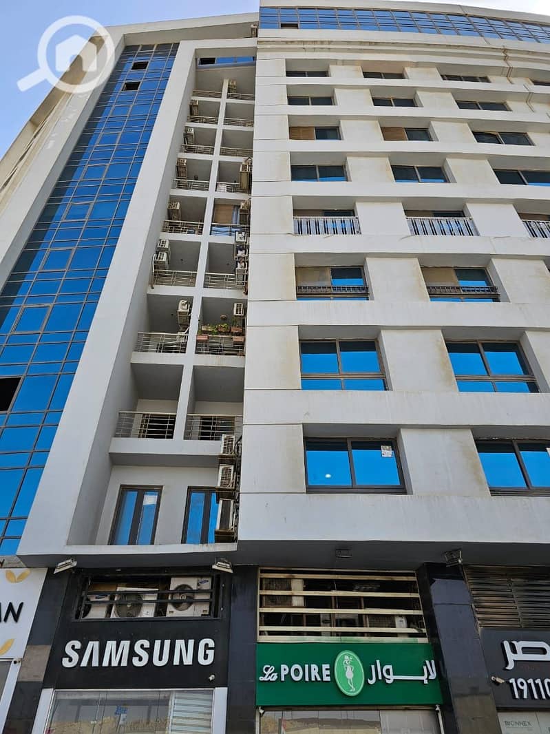 2 a981af4d-84b2-4434-8d15-c2099415c64a. jpeg