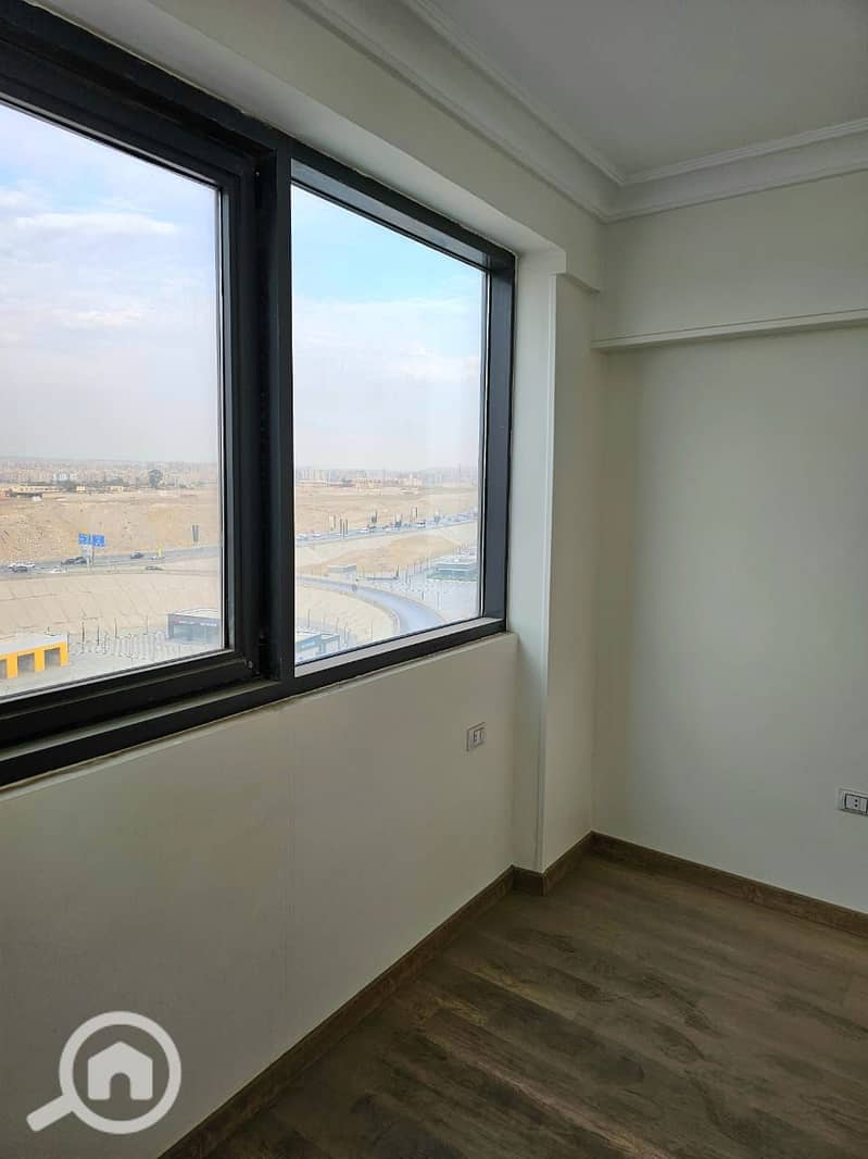 5 e0abd69a-abcc-446e-85b7-8b6b21b7ed52. jpeg