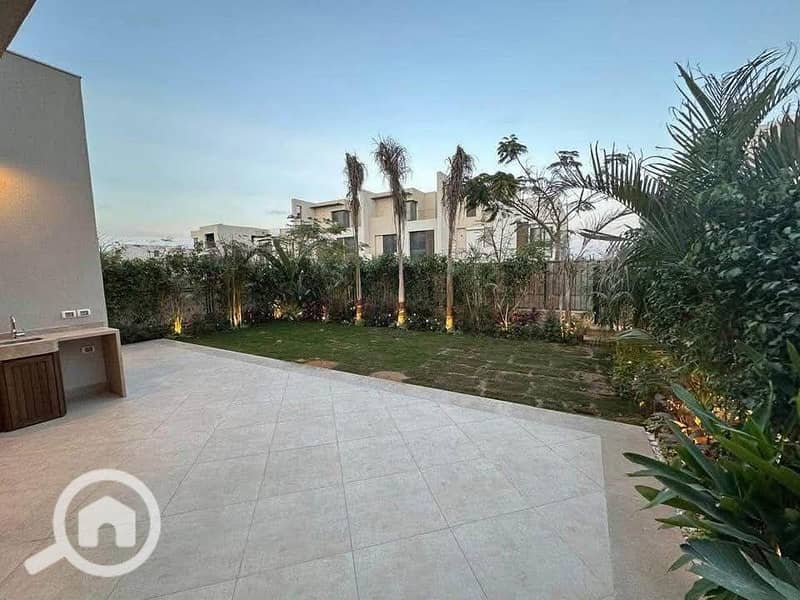 9 FB_IMG_1762110893197. jpg