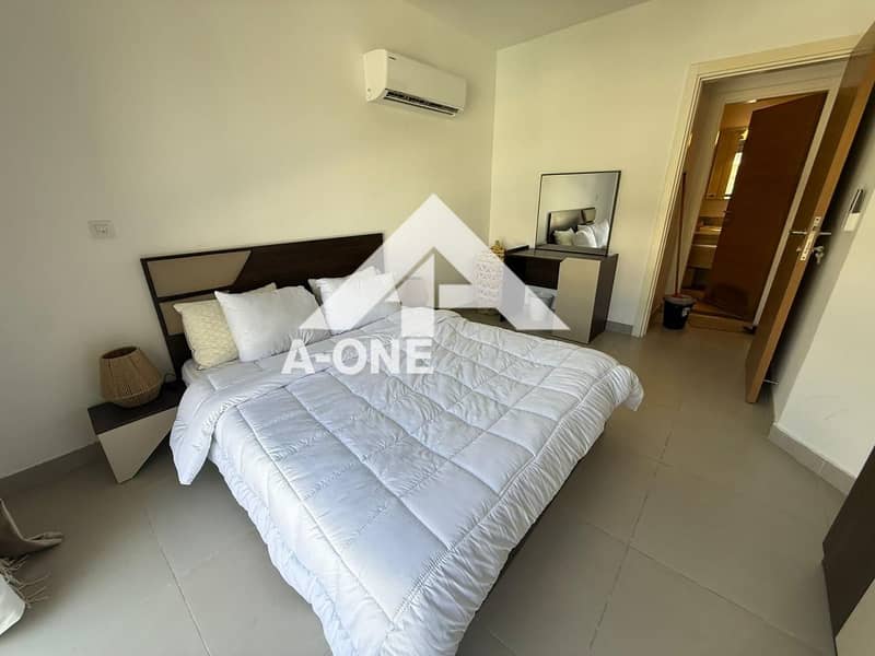 8 90677517-1a59-4e7a-8952-1d0e0f14d9e3. jpeg