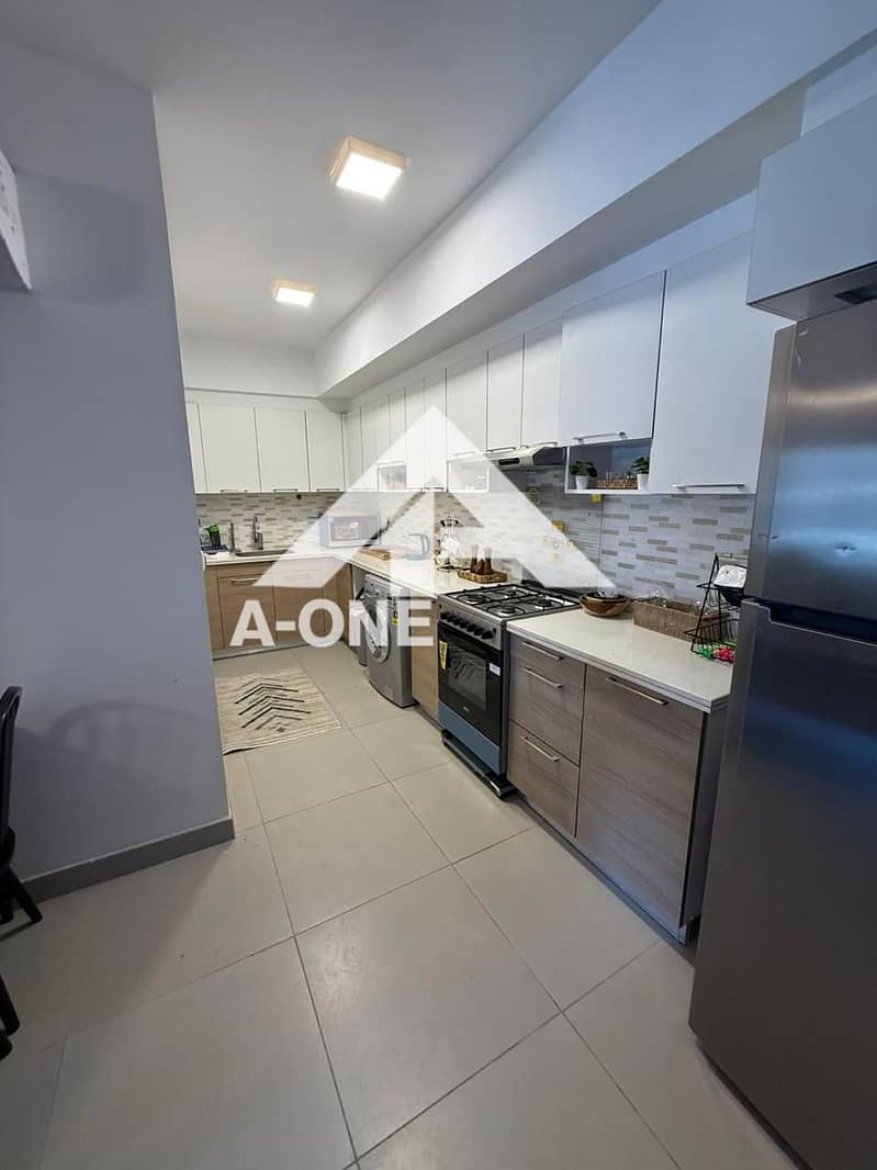 10 622f0df7-2358-4301-ab96-fdc454e7b900. jpeg