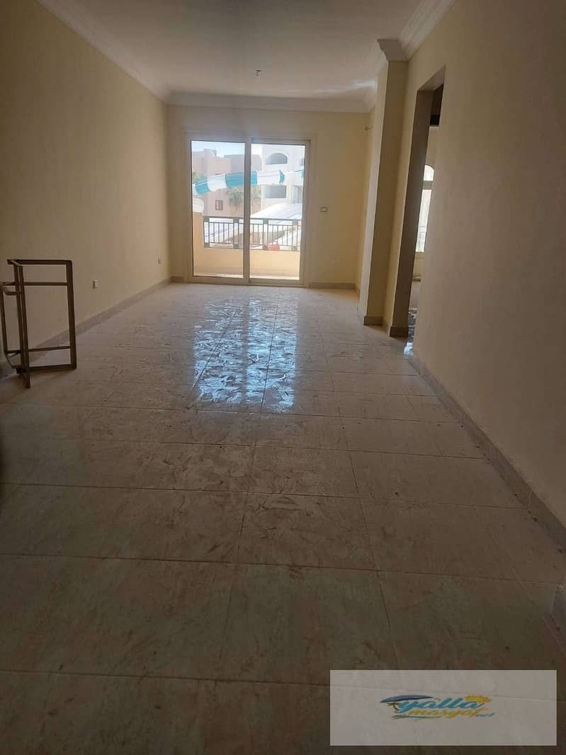 18 69047f855f424_69047f855f273. jpeg