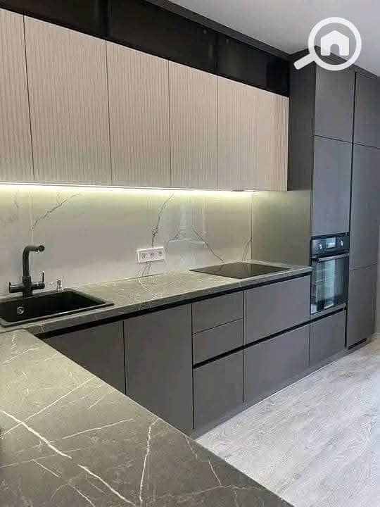 6 551072012_789893923958277_4993378924272245952_n. jpg