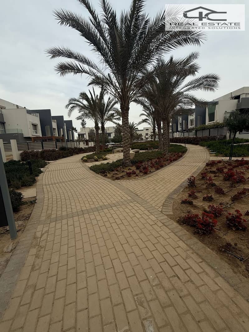 10 WhatsApp Image 2025-06-17 at 16.32. 45_9e53fb79. jpg