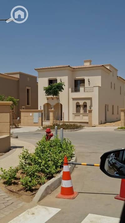 4 Bedroom Townhouse for Sale in New Cairo, Cairo - 545637415_122288451140225142_6457765456628858927_n. jpg