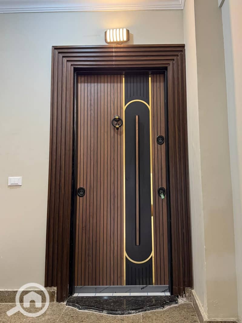 8 033a39c4-8f25-4238-95ef-9e1c19571418. jpg