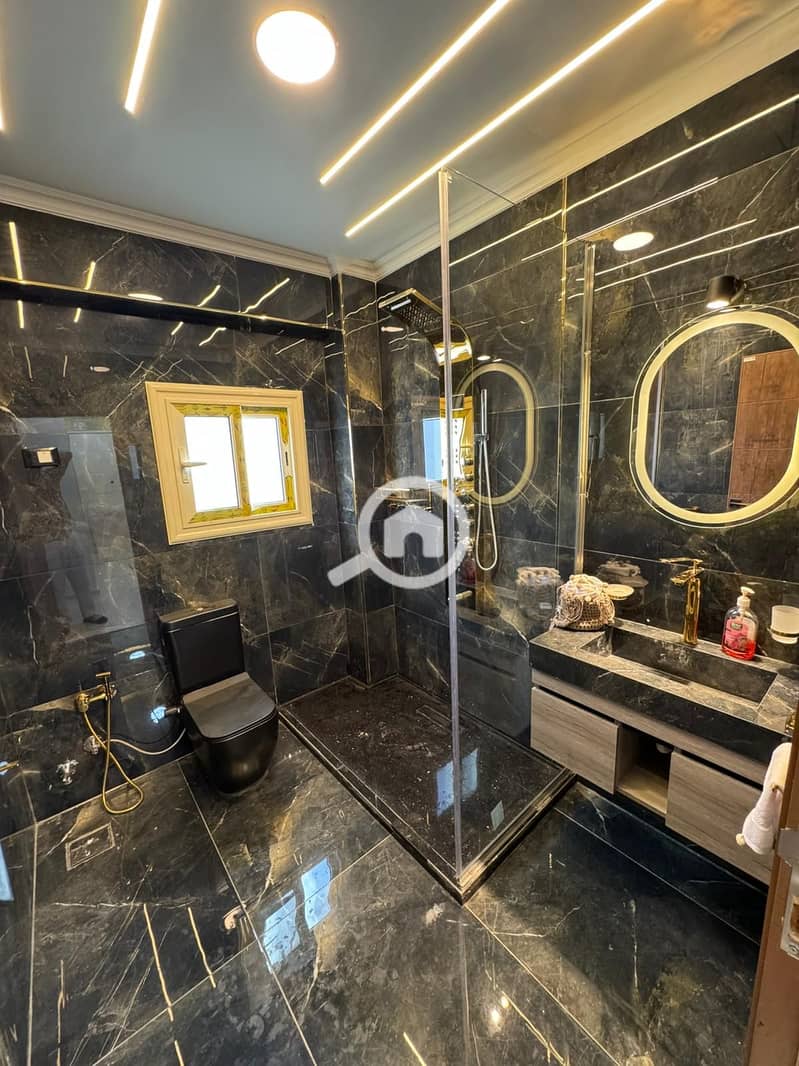 10 6224ce88-0eb2-4337-be7e-b53cf0c4811c. jpg