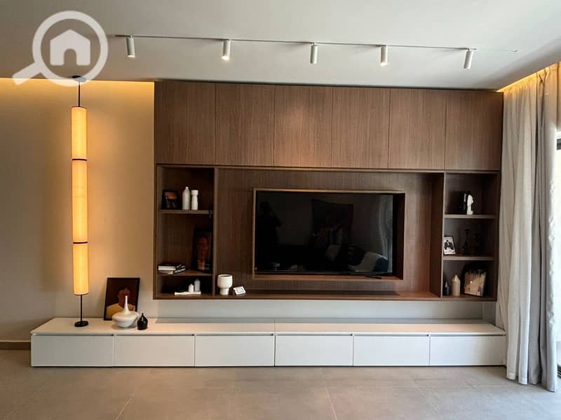 8 84cf6357-5196-4626-82d9-d84055f34274. jpg