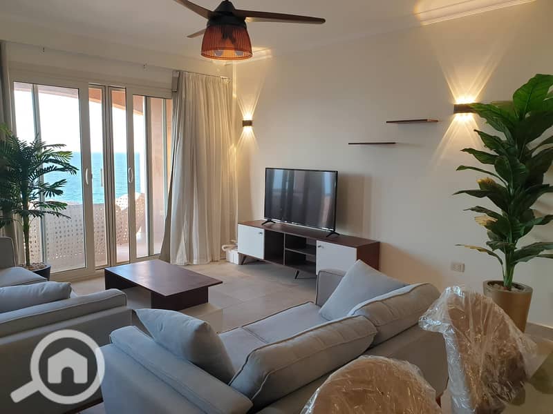 5 474497996_10160956224592543_1208598015555752287_n. jpg