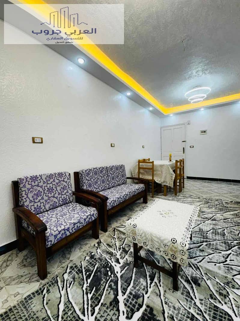 10 85b70561-2306-40cd-8bfb-070a559c1e62. jpg