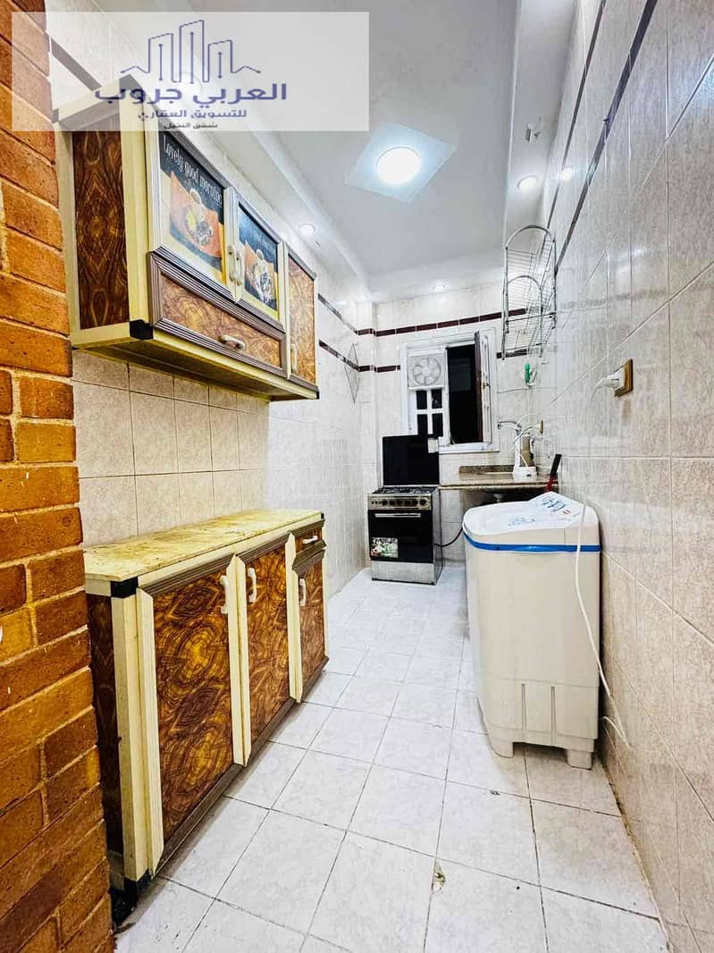 16 7652a114-60b6-4215-b934-127d0893c561. jpg