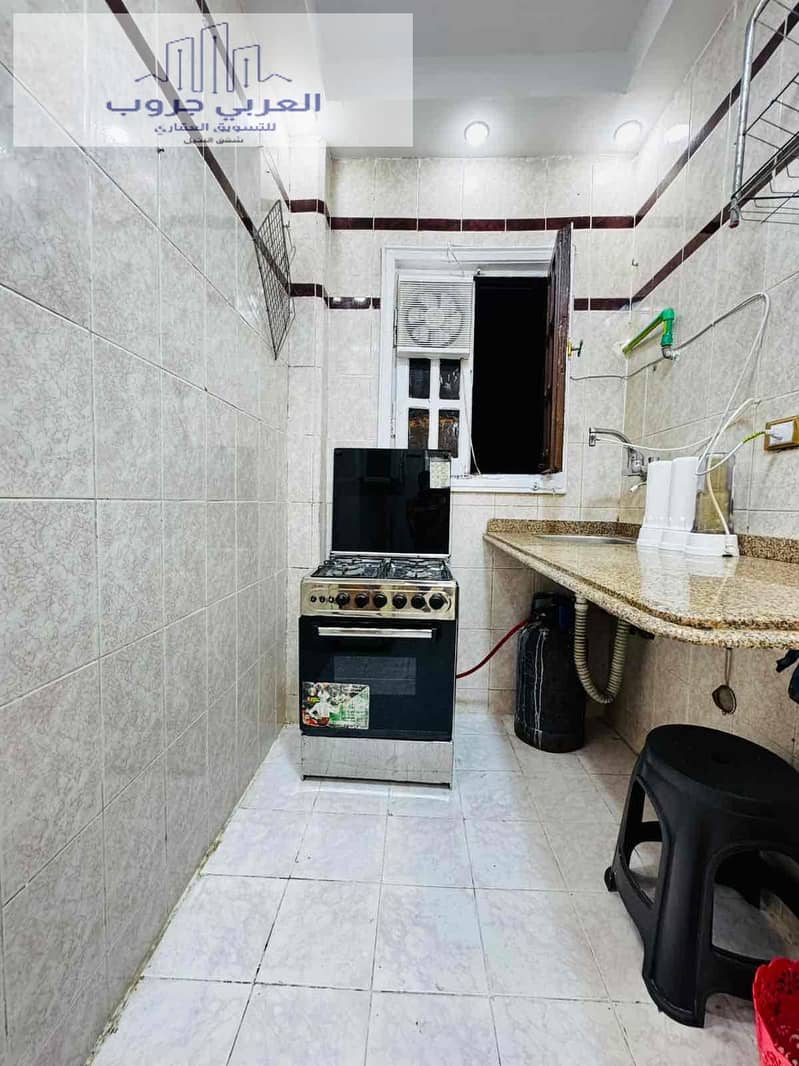 18 56b4626c-b5db-4d0c-a4dd-fce6346c6c82. jpg