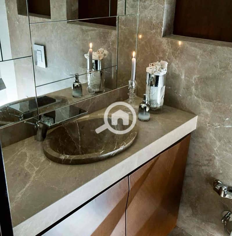 13 009ced8a-c8a9-4e73-9424-c87d7f189c4e. jpg