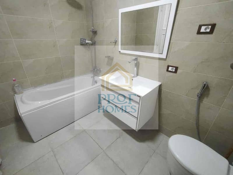 11 d93eac62-f2bc-447a-b19b-25973da209a9. jpg