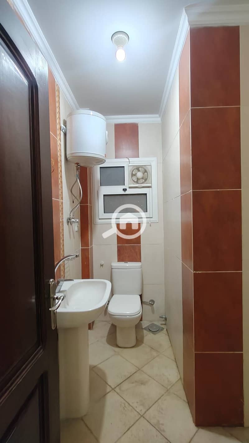 7 WhatsApp Image 2025-11-02 at 9.16. 47 PM. jpeg