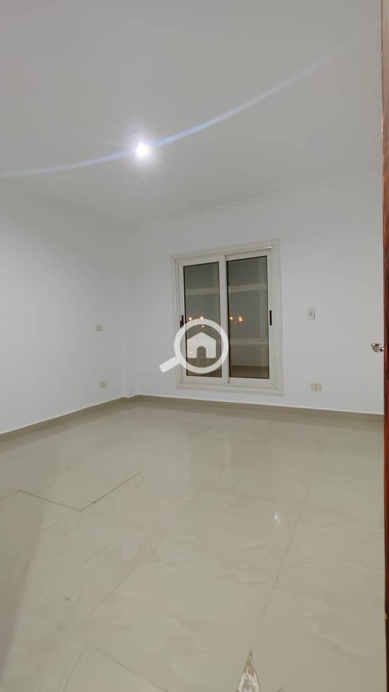 12 WhatsApp Image 2025-11-02 at 9.16. 49 PM. jpeg