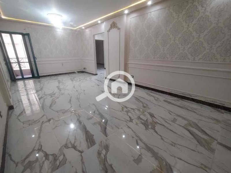 2 cd03cd3b-a55d-409b-aeba-cbc9c24ef6a5. jpg