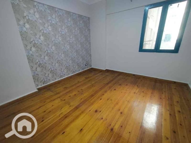 5 2c0be64f-5488-4ca5-bab3-e9e7a27e5fbd. jpg