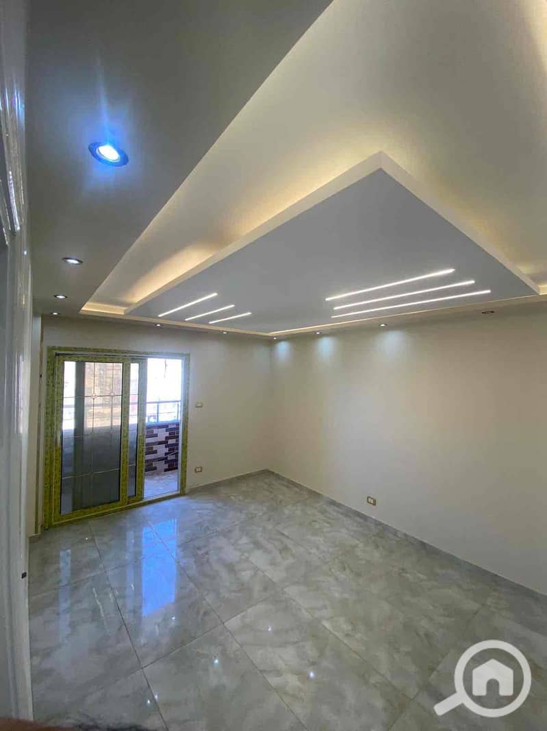 4 85e53be0-8398-4a75-a0ed-6aa3ca19fa0b. jpg