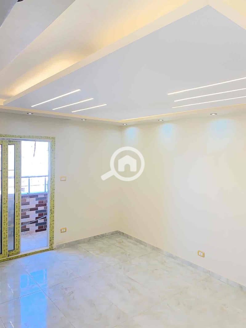 5 bebd3150-321a-4ffe-af46-0e23b49edf25. jpg