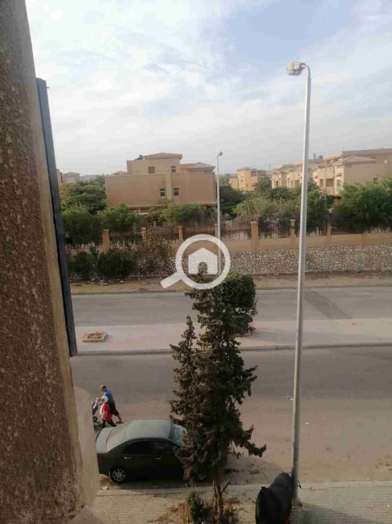 1000281233. jpg 1000281233. jpg