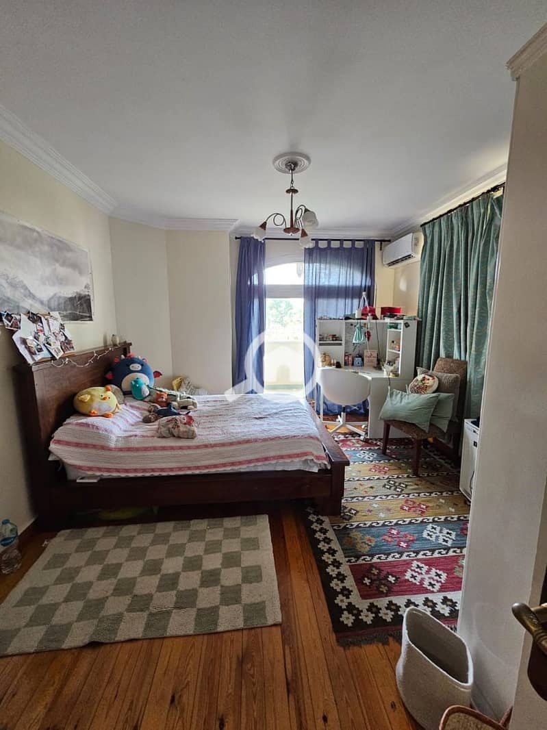 12 4ecd64e3-4dc7-4dc1-ad1d-256344b5885c. jpeg