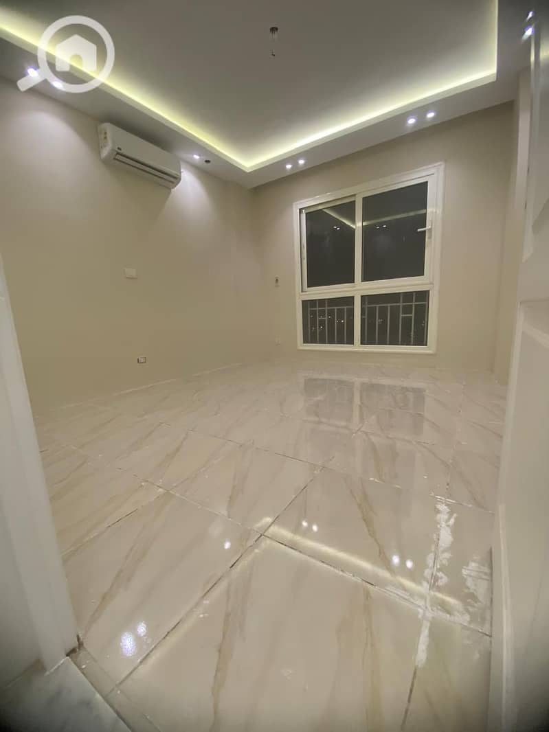 2 WhatsApp Image 2025-11-02 at 6.45. 59 PM. jpeg