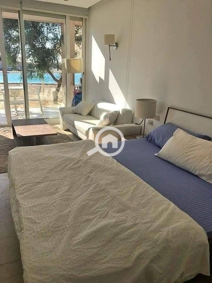 9 510810409_1790246221888768_5202610225619589452_n. jpg