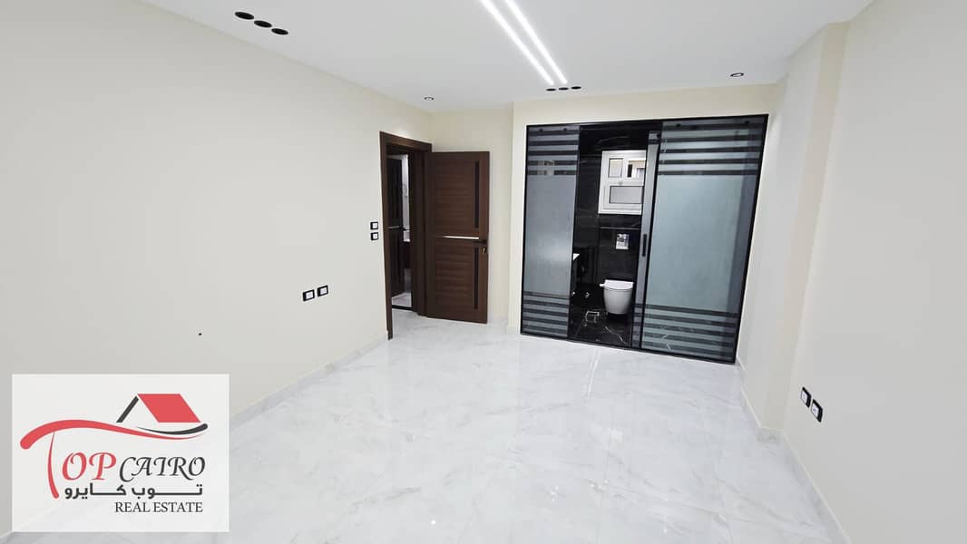 13 f905c506-51ad-4e96-8aaf-95b77c715127. jpeg