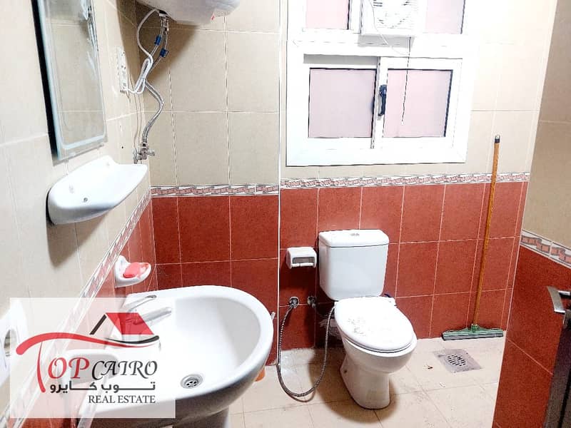 11 670795c1-a6c6-4edf-8ba0-c2c89246e30a. jpeg