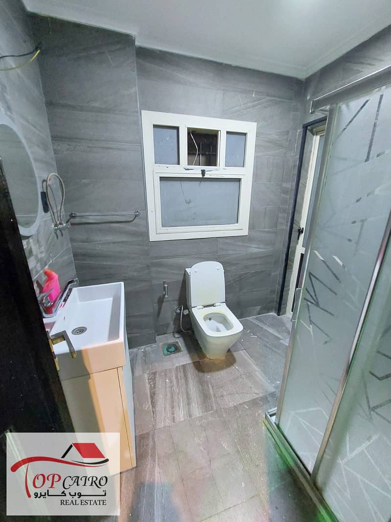 11 aeea39d4-0751-4599-afec-9992bf28063d. jpeg